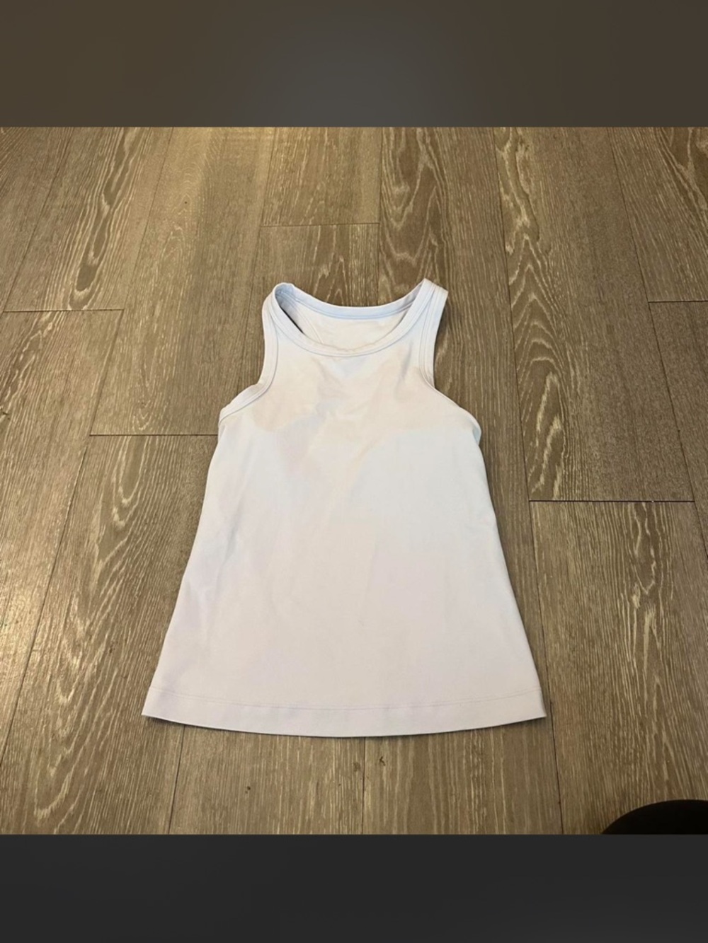 Lululemon tank top women’s size 2 light blue purple periwinkle